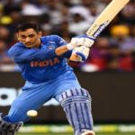 मेलबर्न में धोनी ने बना दिए ये रिकॉर्ड, देखती रही पूरी दुनिया