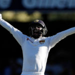 ‘Wish you could get some runs here’: Watch Dickwella’s funny sledging against Khawaja