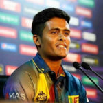 Jeffrey Vandersay Wife, Height, Age, Teams, Stats