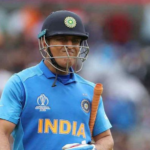 Australian legend shares a warm message for MS Dhoni