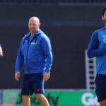 भारत की हार से दुखी इस स्टाफ मेंबर ने छोड़ा टीम इंडिया का साथ,ट्वीटर पर लिखा बेहद भावुक संदेश