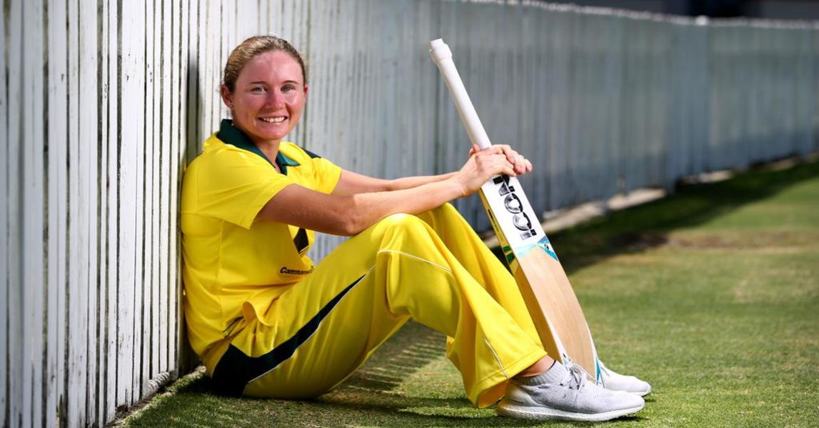 Beth Mooney (Australian Cricketer) Boyfriend, Age, Height, Photos