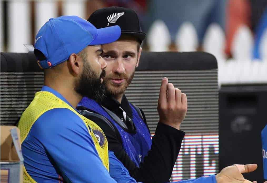 Photos: Virat Kohli and Kane Williamson sitting by the boundary is winning the internet