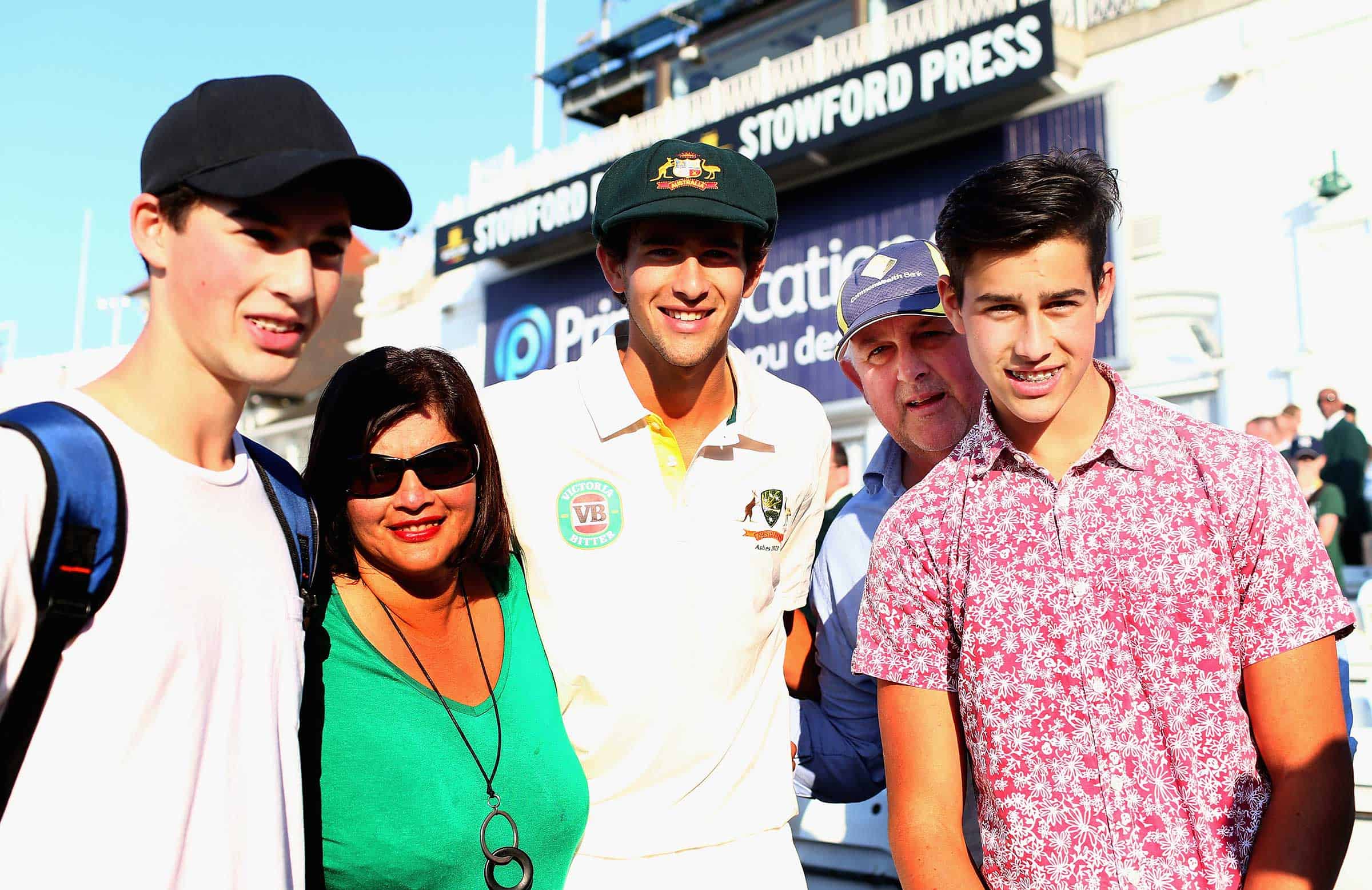 ashton agar brother family