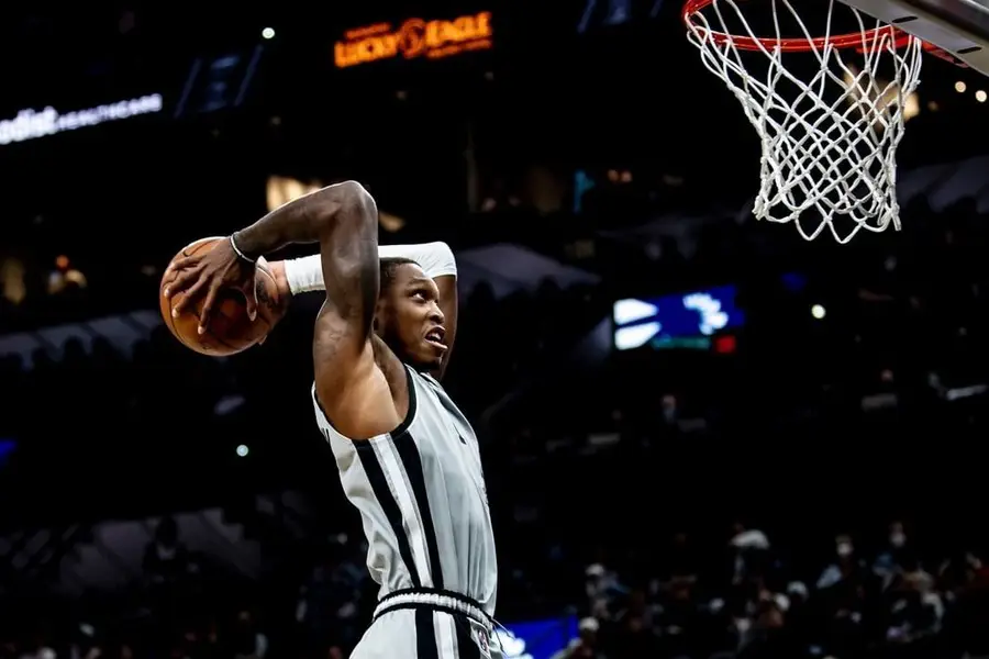 Lonnie Walker IV SAS vs BKN Dream11