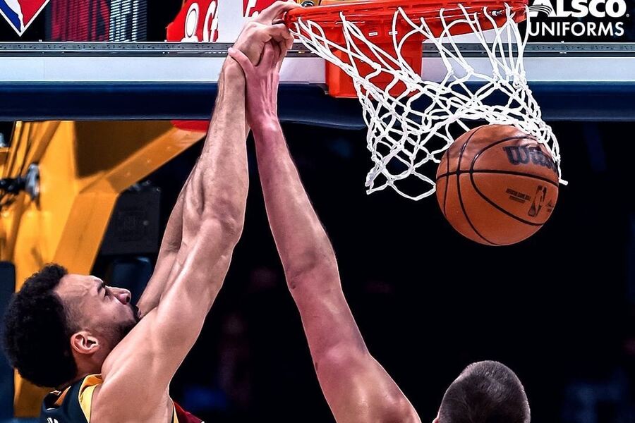 Rudy Gobert dunking over Jokic LAL vs UTA Dream11