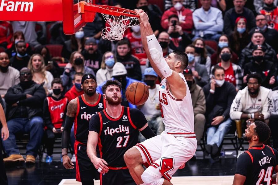Nikola Vucevic dunk CHI vs SAS Dream11