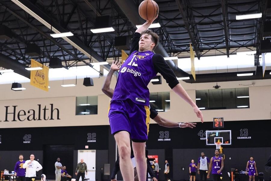 Austin Reaves dunking in practise LAL vs LAC Dream11
