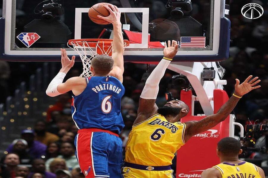 Kristaps Porzingis dunking MIL vs WAS Dream11