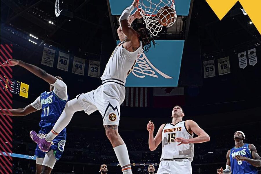 Aaron Gordon reverse dunking