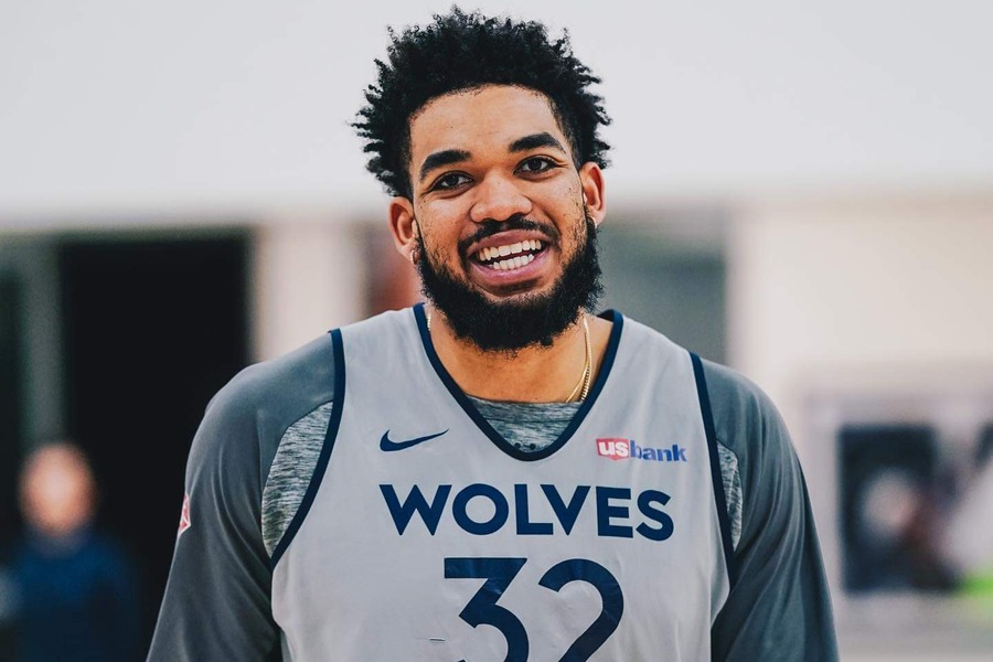 Karl Anthony Towns smiling MIN vs SAS Dream11