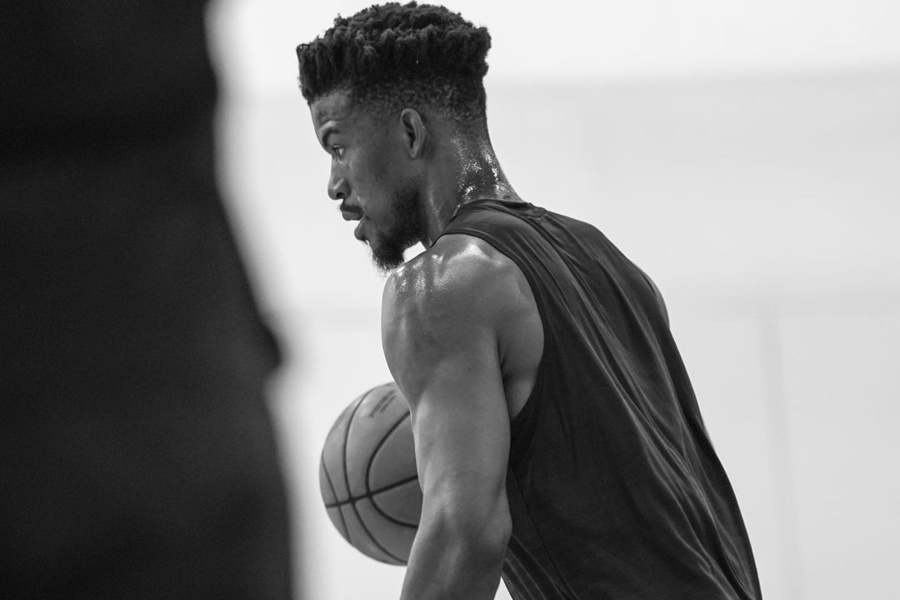 Jimmy Butler practising
