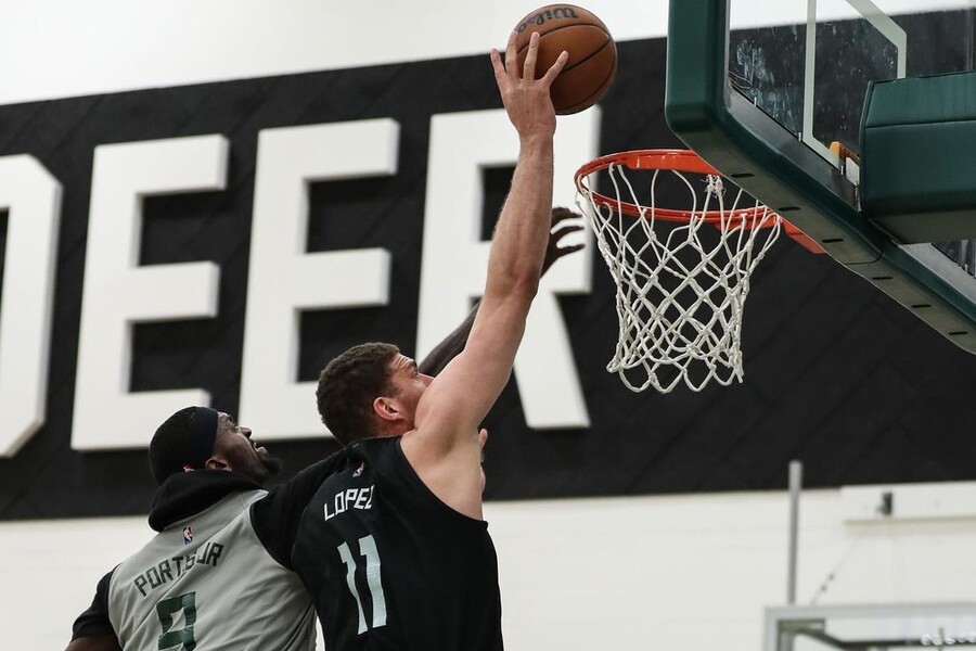 Brook Lopez Bobby Portis practising MIL vs CHI Dream11