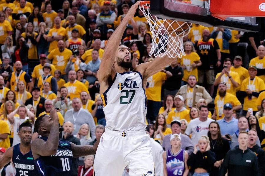 Rudy Gobert dunking UTA vs DAL Dream11