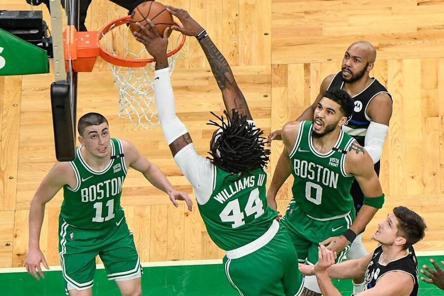 Robert Williams III dunking MIL vs BOS Dream11