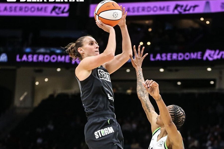 Stephanie Talbot SEA vs LVA Dream11