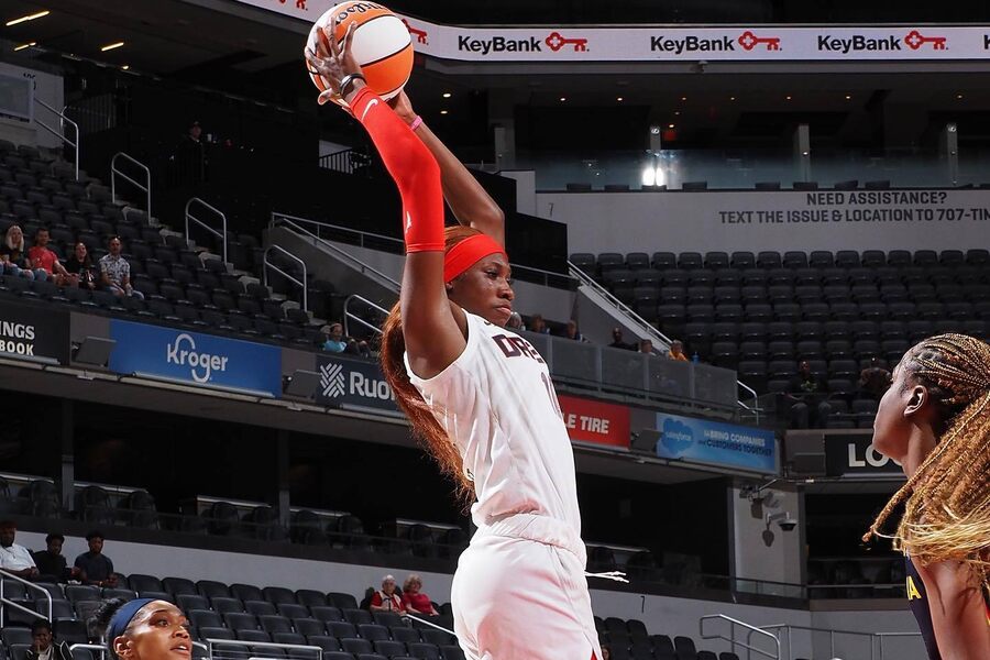 Rhyne Howard grabbing a rebound WAS vs ATL Dream11