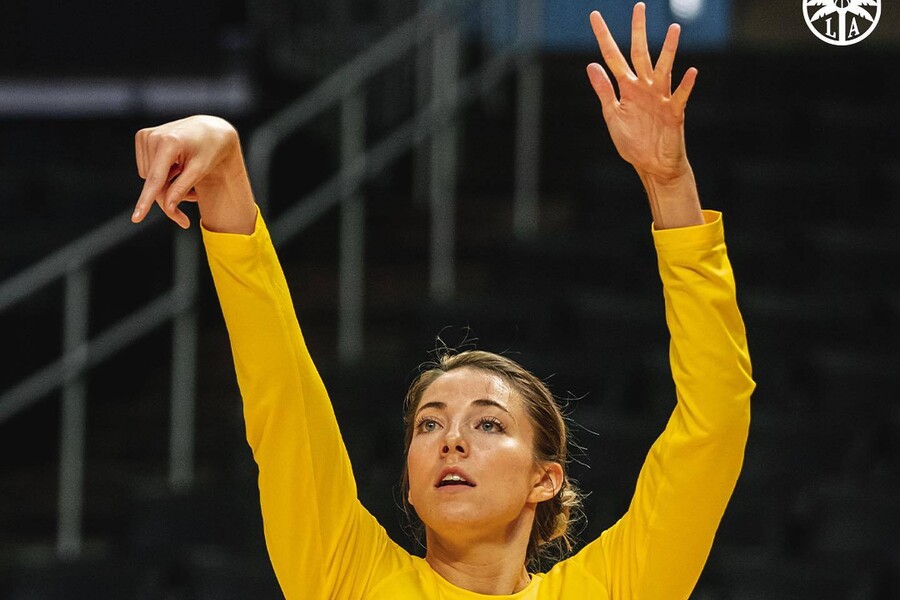 Katie Lou-Samuelson LAS vs SEA Dream11