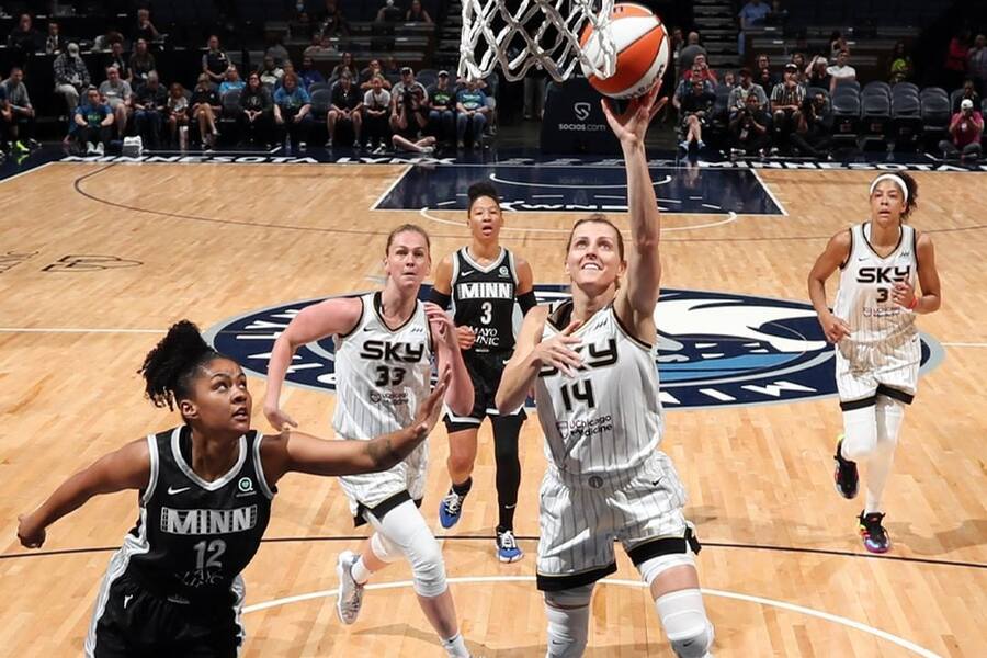 Allie Quigley lay-up ATL vs CHI Dream11