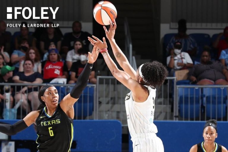 Candace Parker shooting LVA vs CHI Dream11