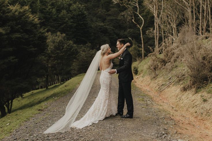 cricketers wife