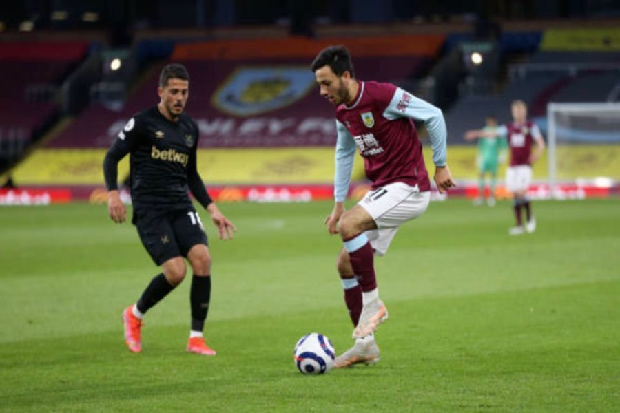 BUR vs WAT Dream11 Prediction for Burnley vs West Ham United Premier League Live Score Fantasy Football Team Tips & Dream11 Team