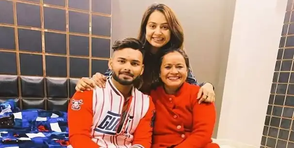 Rishabh Pant Family
