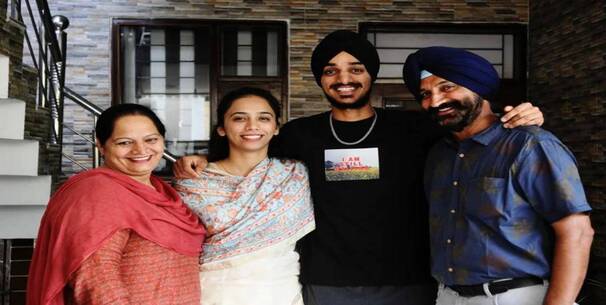 Arshdeep Singh Family