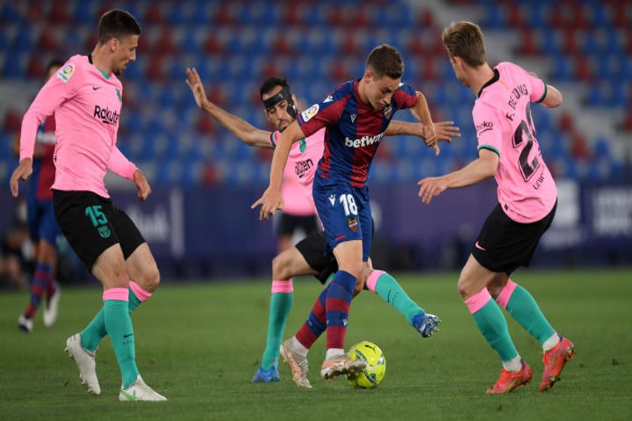 BAR vs LET Dream11 Team Prediction Tips for Barcelona vs Levante Laliga Live Score September 26