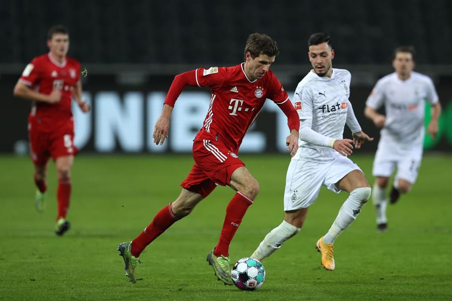 BAY vs MOB Dream11 Prediction for Bayern Munich vs Monchengladbach Bundesliga Live Score Fantasy Football Tips &  Dream11 Team