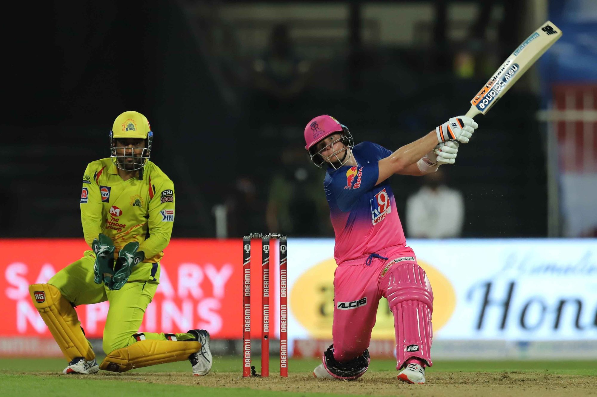 CSK vs RR Prediction: Toss, Pitch, Cricket Betting Tips for Chennai Super Kings vs Rajasthan Royals IPL 2020 Match 37