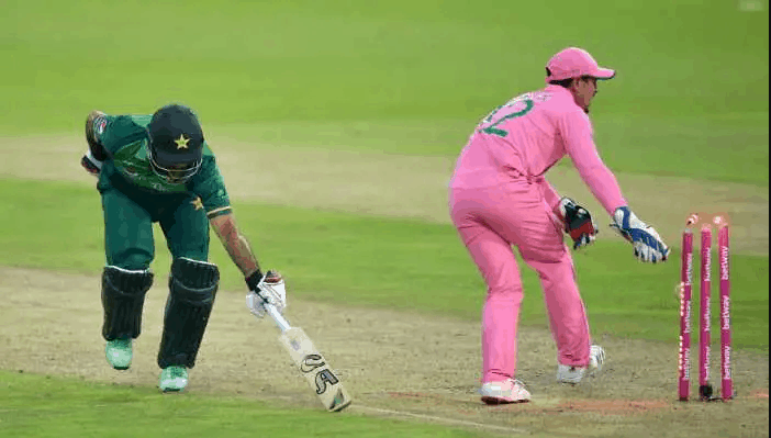 Watch: Quinton de Kock's Conduct In Question During Fakhar Zaman Controversial Run Out In SA vs PAK 2nd ODI