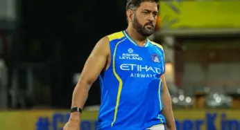 BREAKING! MS Dhoni Suffers Another Injury, Stephen Fleming Provides Latest Update