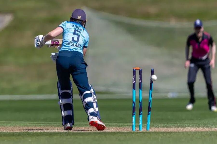 EN-W vs NZ-W Dream 11 Prediction, Fantasy Cricket Tips, Pitch Report, Team Details