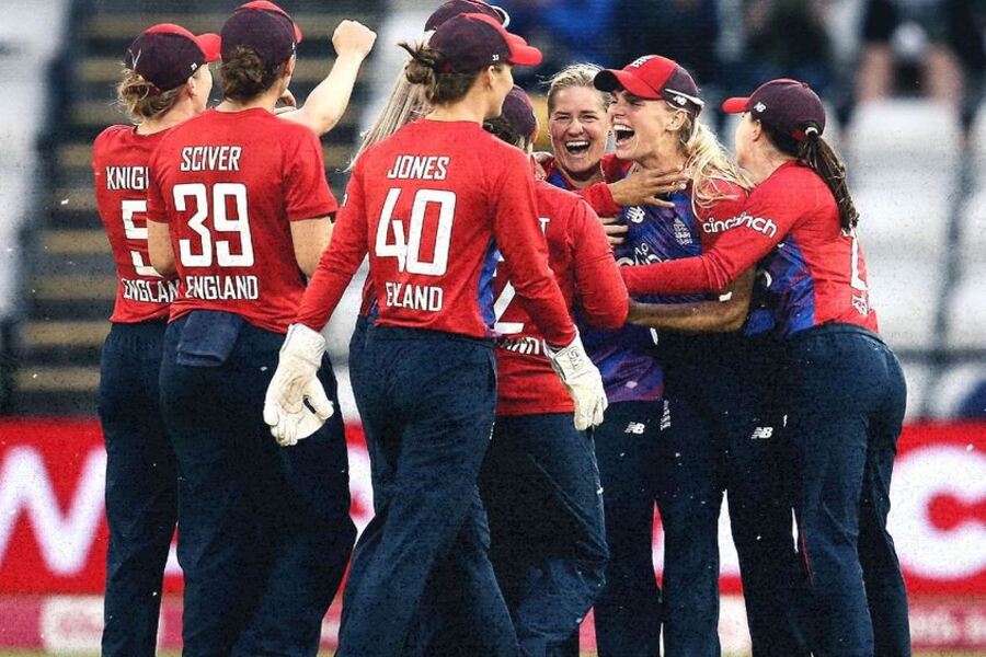 EN-W vs NZ-W Dream11