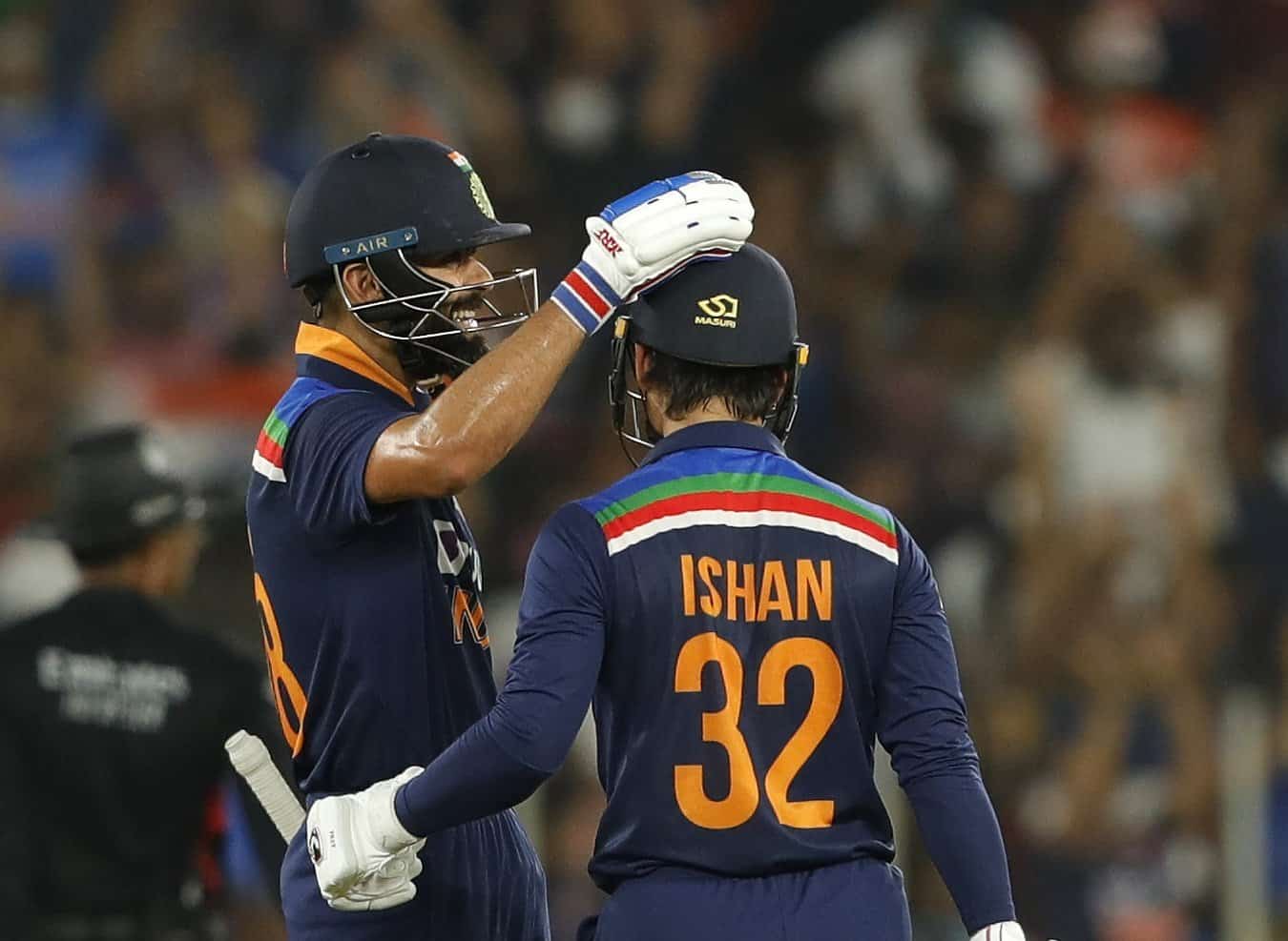 Virat Kohli’s epic reaction to Ishan Kishan’s back to back sixes goes viral – WATCH