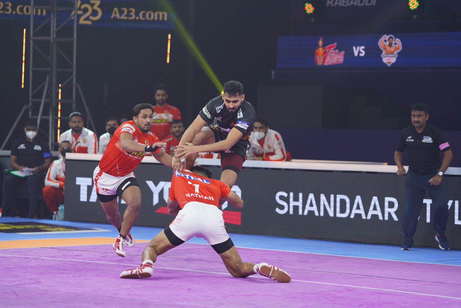 GUJ VS BLR Dream11 Prediction Pro Kabaddi League Live Score, Playing 7, Player Stats, Dream11 Team for Today’s Match