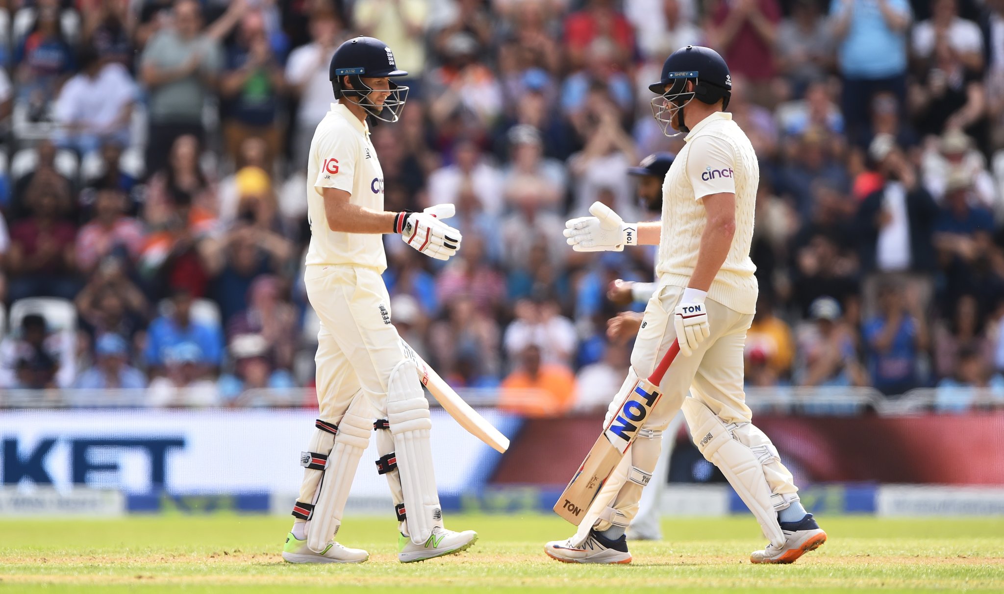 ENG vs IND, 2nd Test Live Score England 216/3 at Lunch on Day 3: Joe Root, Jonny Bairstow take England past 200