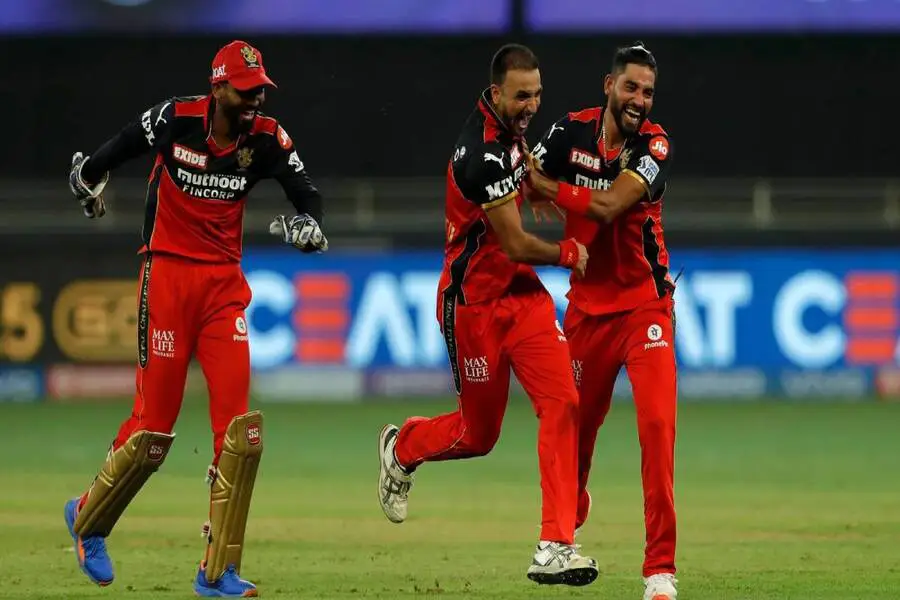 IPL points table RCB vs MI