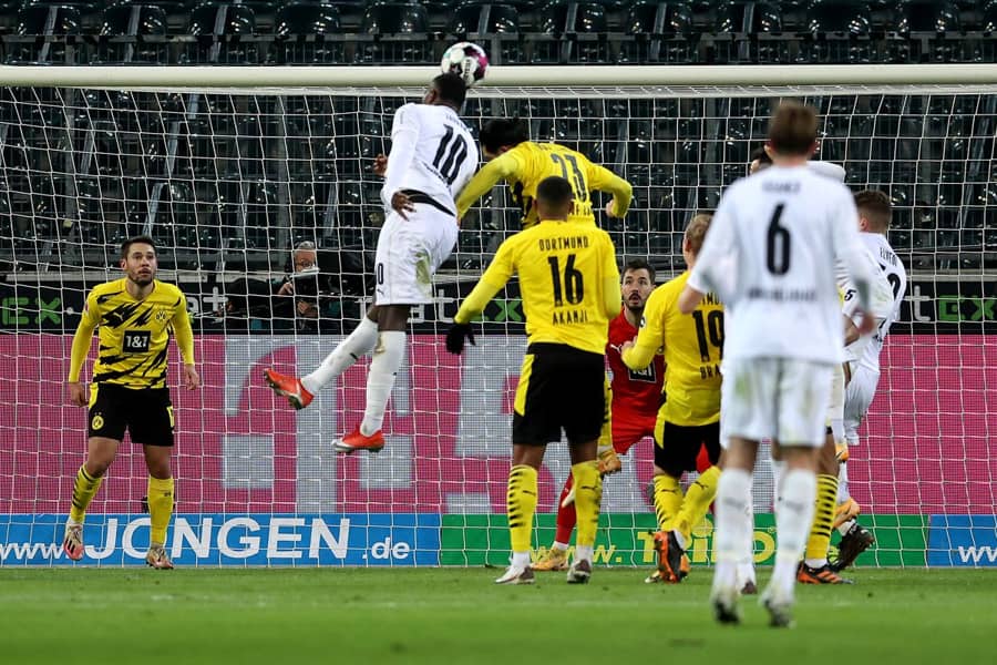 MOB vs DOR Dream11 Team Prediction Tips for Monchengladbach vs Dortmund Bundesliga Live Score September 25