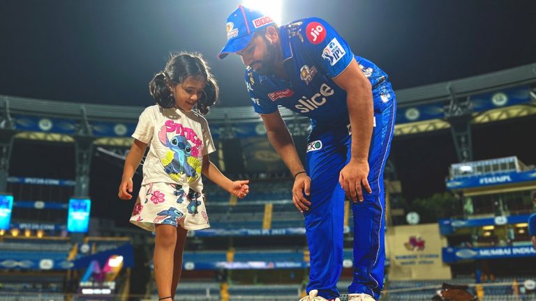 Rohit Sharma with daughter Samaira