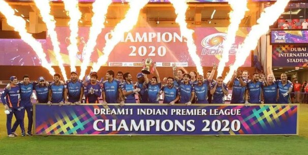 2020 IPL final scorecard