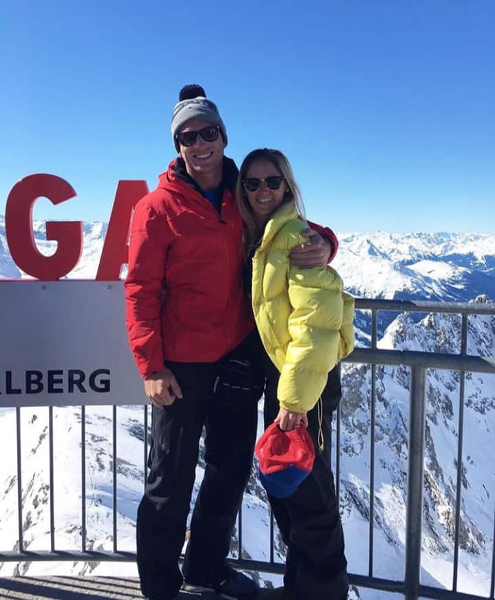 who is the wife of jos buttler?