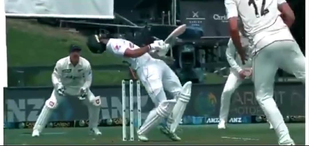 Fawad alam bouncer kyle jamieson nz vs pak