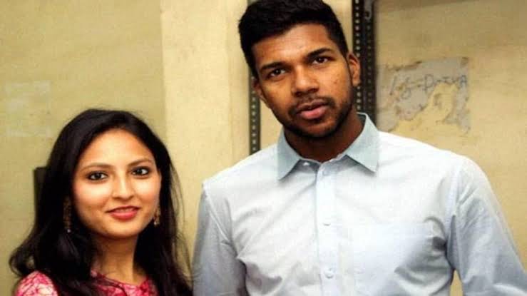 Varun Aaron wife