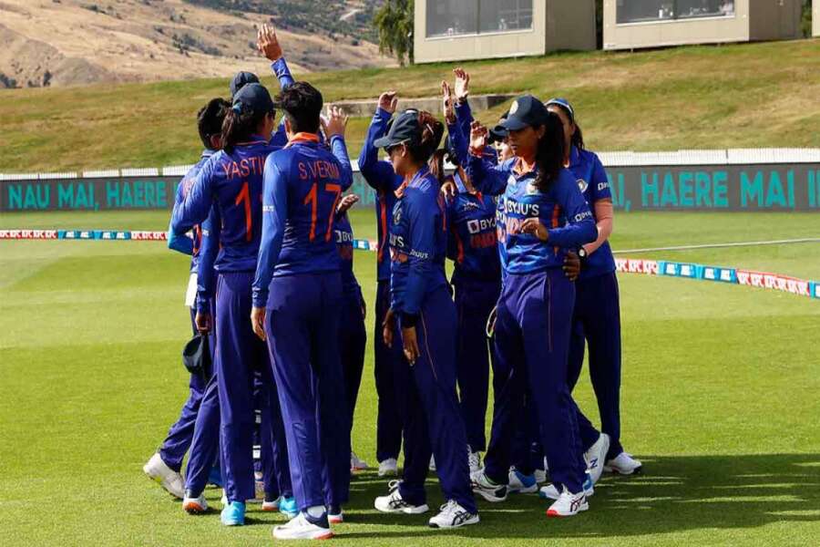 ICC Women's World Cup 2022 India Women qualify for semi final IN-W vs BD-W Dream11