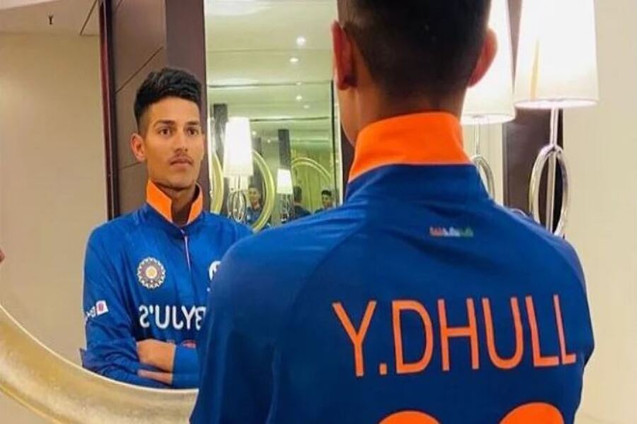 Yash Dhull Wife, Age, Height, Stats, IPL 2022 Team, Under 19 World Cup