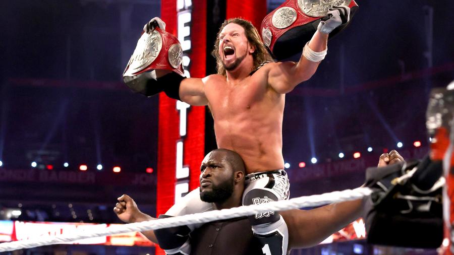 WWE RAW