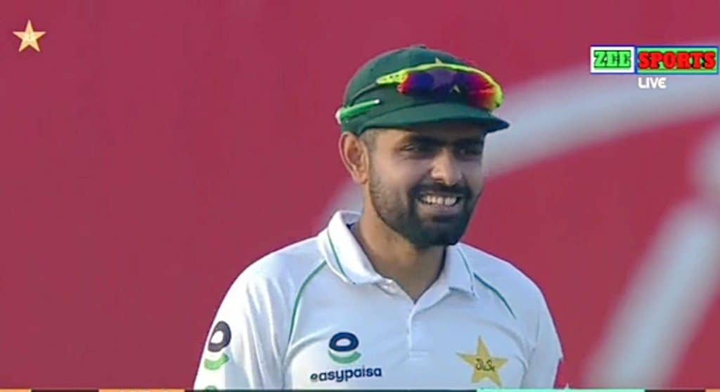 PAK vs SA: Babar Azam, Rizwan hilariously ask SA batsman if he has edged the ball – WATCH