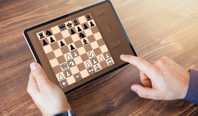 Play Chess Online with Friends Free Online, Multiplayer, Money Earning Games